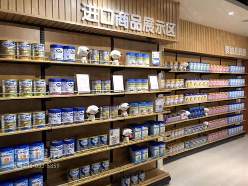 母婴店货架装修