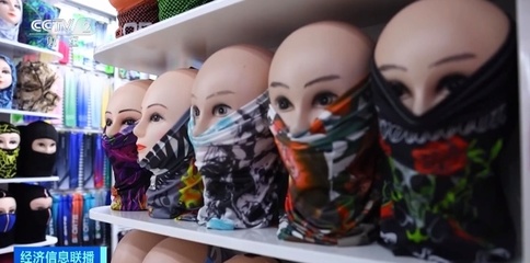 各类防晒用品销售火爆 今夏"销冠"仍是它→